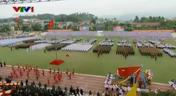 Mít tinh trọng thể kỷ niệm 60 năm Chiến thắng Điện Biên Phủ ảnh 2