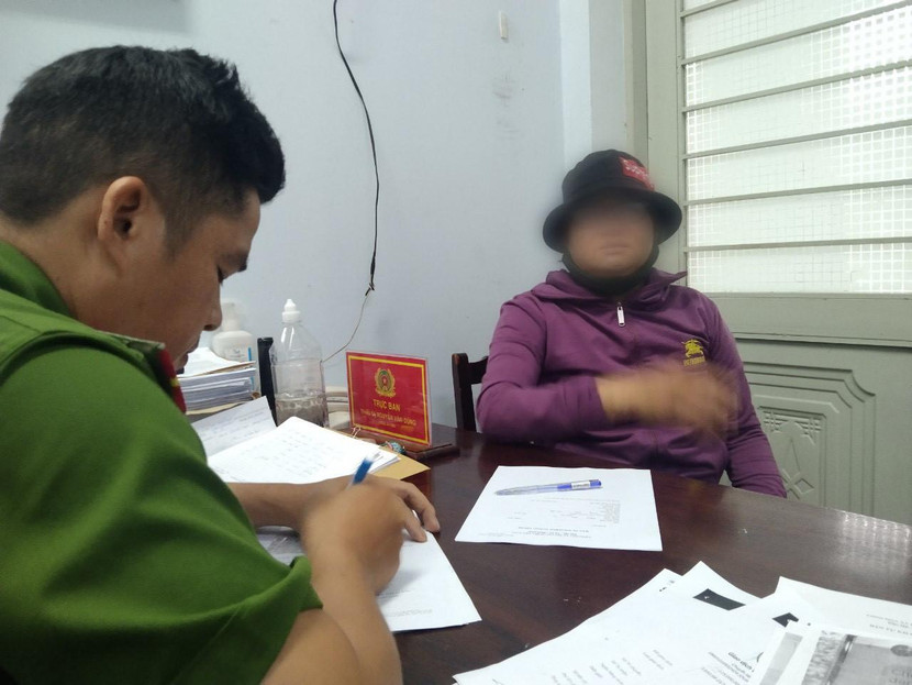 Bà H đến cơ quan công an trình báo