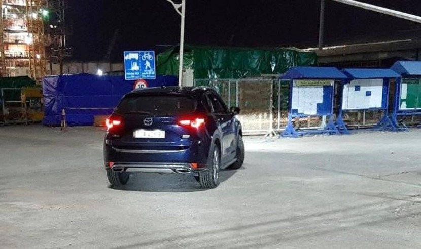 Lái xe nghi ngáo đá, gây náo loạn trong đêm Lái xe nghi ngáo đá, gây náo loạn trong đêm