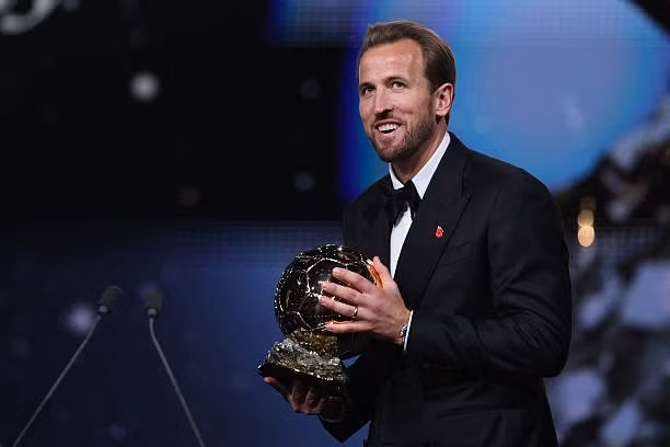 Harry Kane trở thành cầu thủ Anh thứ 5 giành Quả bóng Vàng (Ảnh: Getty Images)