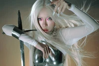 Phùng Khánh Linh "tặng quà" cho khán giả trước thềm live concert