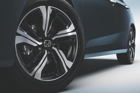 Honda Civic thế hệ thứ 10 trình làng tại triền lãm Việt Nam Motor Show 2016 ảnh 3