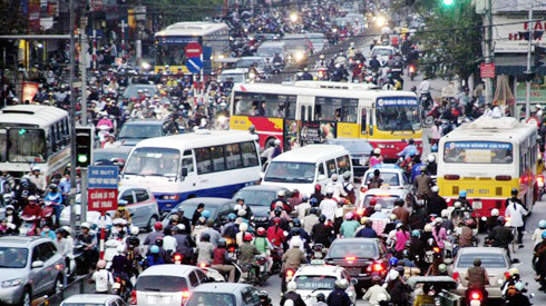 Hà Nội: Ùn tắc giao thông "đốt" 12.800 tỷ đồng mỗi năm ảnh 2