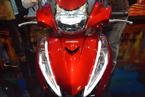 Gần Tết, Honda Việt Nam tung ra mẫu SH 300i ABS, giá 248 triệu đồng ảnh 2