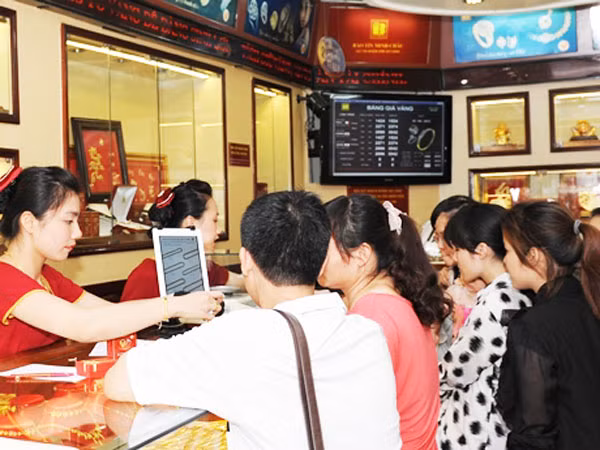 Giá vàng có thể tăng sau khi Mỹ điều chỉnh lãi suất ảnh 1