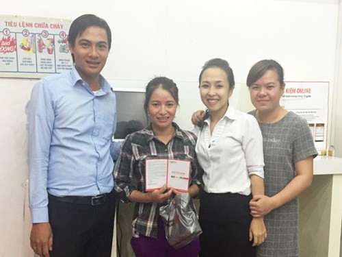 100% số tiền Yên rách của chị Hồng "ve chai" còn nguyên giá trị sử dụng ảnh 1