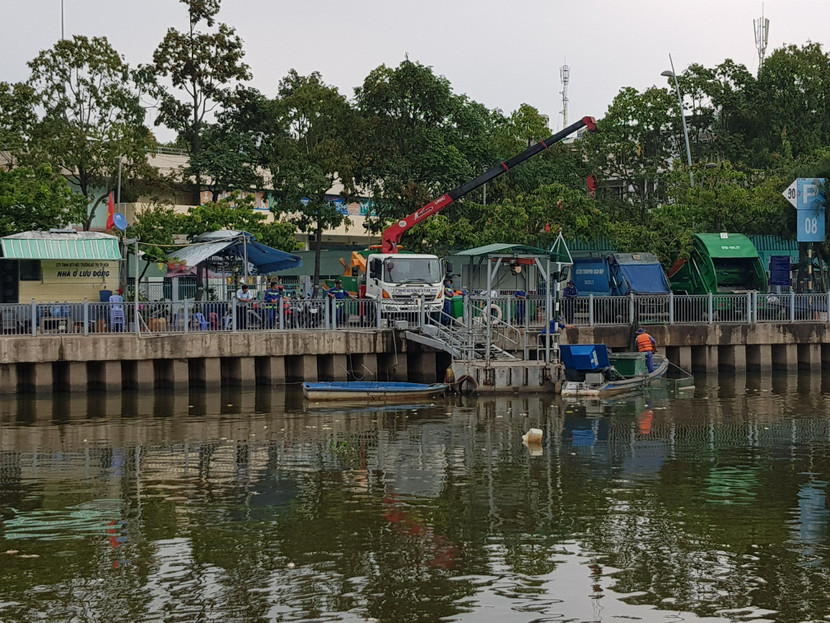 Nguyên nhân cá chết dày đặc kênh Nhiêu Lộc - Thị Nghè ảnh 3 Nguyên nhân cá chết dày đặc kênh Nhiêu Lộc - Thị Nghè ảnh 3