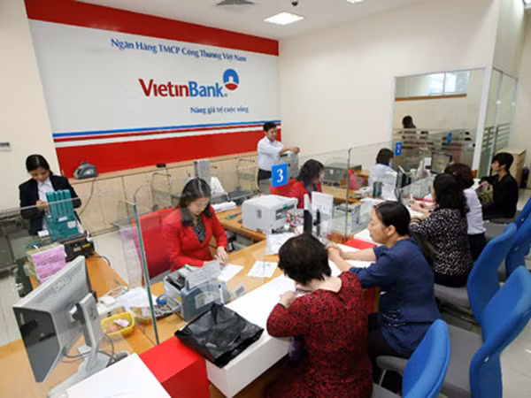 ​VietinBank - Ngân hàng đầu tiên công bố giảm lãi suất cho vay ảnh 1