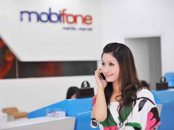 Thuê bao MobiFone được khuyến mại 50% giá trị thẻ nạp khi thanh toán qua SeABank ảnh 1