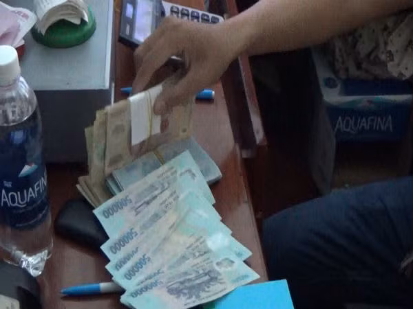 Triệt phá ổ nhóm cờ bạc trá hình ở ven đô ảnh 4