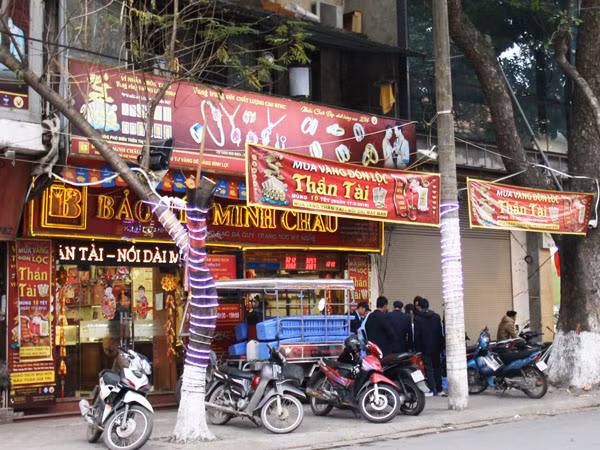 Giá vàng hôm nay (16-2): Giảm nhẹ trước ngày vía Thần Tài ảnh 1