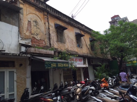 Từ vụ sập ban công nhà phố cổ Hà Nội: Còn nhiều ngôi nhà…chờ sập! ảnh 5