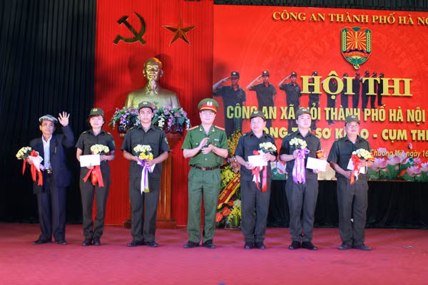 Sôi nổi Hội thi Công an xã giỏi thành phố Hà Nội ảnh 12