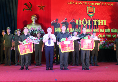 Sôi nổi Hội thi Công an xã giỏi thành phố Hà Nội ảnh 11