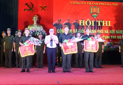 Sôi nổi Hội thi Công an xã giỏi thành phố Hà Nội ảnh 11