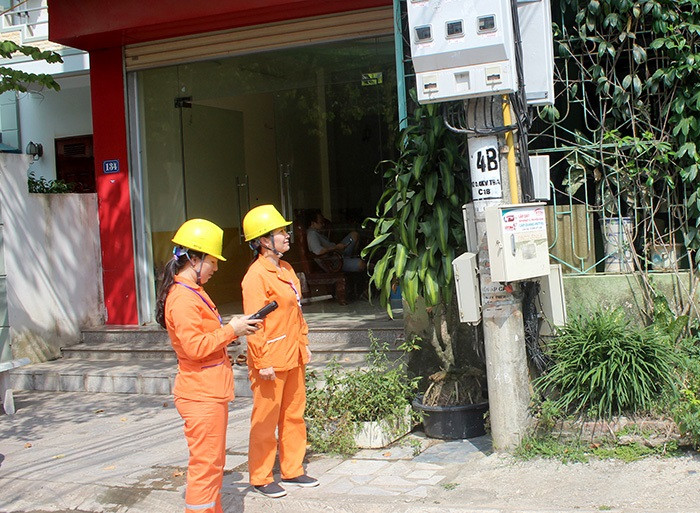 215 nghìn khách hàng tiêu thụ điện tăng trên 300%, liệu có gian lận ghi số điện? ảnh 1