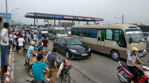 Giảm giá vé cho các chủ xe trong bán kính 10km qua trạm BOT ảnh 1 Giảm giá vé cho các chủ xe trong bán kính 10km qua trạm BOT ảnh 1