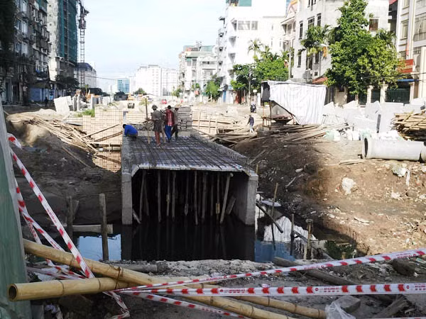 Nhiều công trình trọng điểm dự kiến hoàn thành trong năm 2015 ảnh 1