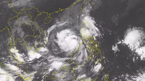 Áp thấp nhiệt đới mạnh lên thành bão, uy hiếp Bình Định - Ninh Thuận ảnh 1