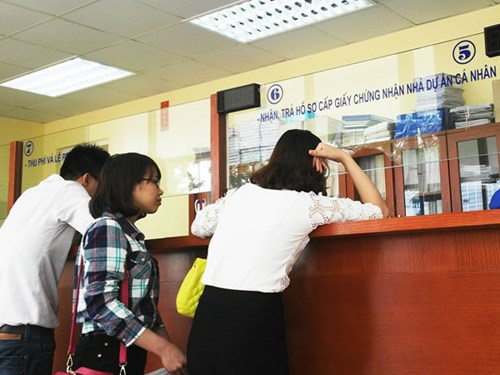 Từ 1-8-2016: Hà Nội cấp sổ đỏ qua mạng Internet ảnh 1