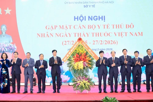 Bí thư Thành ủy Nguyễn Duy Ngọc: Mỗi cán bộ y tế Thủ đô phải thực sự văn minh, chuẩn mực, tận tâm