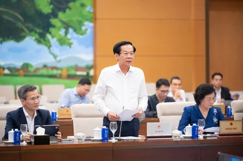 Đề xuất điều chỉnh tiêu chuẩn "Lao động tiên tiến” và tỷ lệ xét tặng danh hiệu "Chiến sĩ thi đua cơ sở”…