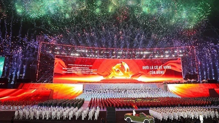 Trực tiếp: Chương trình nghệ thuật chào mừng thành công Đại hội đại biểu toàn quốc lần thứ XIV của Đảng Cộng sản Việt Nam