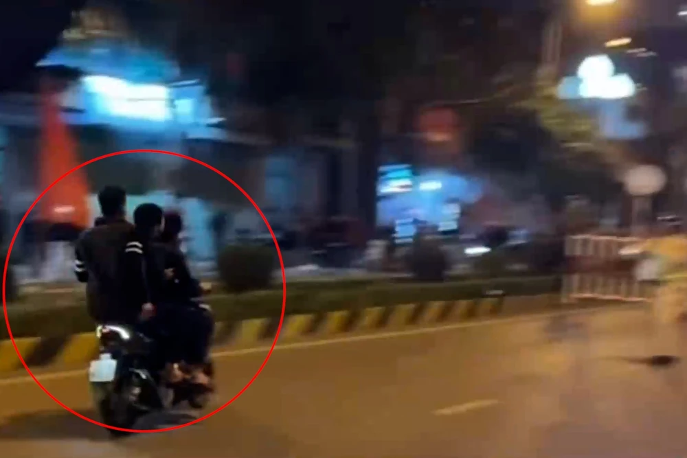 Tin Podcast ngày 9-3-2026: Nhóm thanh niên chở 3, tăng ga lao thẳng qua chốt kiểm soát