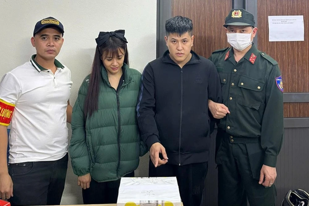 Tin Podcast 22-12-2025: Tuần tra kiểm soát, lực lượng 141 phát hiện đôi nam nữ mang lượng lớn ma túy trên xe ô tô