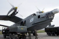 UAV Ukraine tập kích nhà máy sửa chữa ở Yevpatoriia, nhắm vào thủy phi cơ săn ngầm Be-12 của Nga