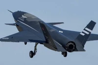 Thổ Nhĩ Kỳ thử nghiệm UAV hạng nặng Bayraktar Kizilelma mang bom dẫn đường chính xác