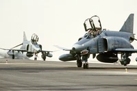 RF-4C Phantom II - trinh sát cơ 'không vũ khí' Mỹ bay thẳng vào lưới lửa Iraq trong 'Bão táp sa mạc'