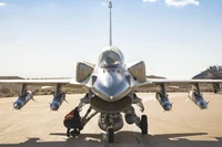 Israel hé lộ cấu hình tiêm kích F-16I mang 4 tên lửa Rampage cho đòn đánh tầm xa