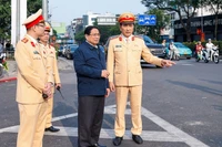 Thủ tướng Phạm Minh Chính kiểm tra, động viên các lực lượng Công an ứng trực dịp Tết