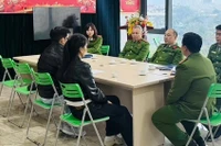 Thủ trưởng Cơ quan Cảnh sát điều tra Công an Hà Nội trực tiếp vận động đối tượng truy nã ra đầu thú 