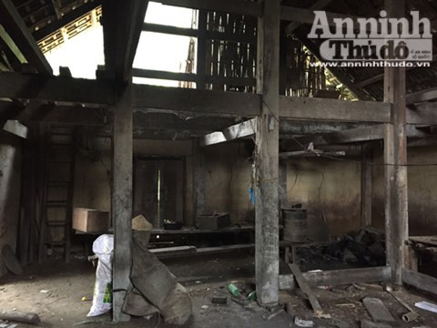 Căn nhà nơi xảy ra vụ thảm sát 4 người hoang phế lạnh người ảnh 25