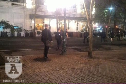 [CẬP NHẬT] Tổng thống Trump bắt tay, mỉm cười với Chủ tịch Kim Jong-un ảnh 3