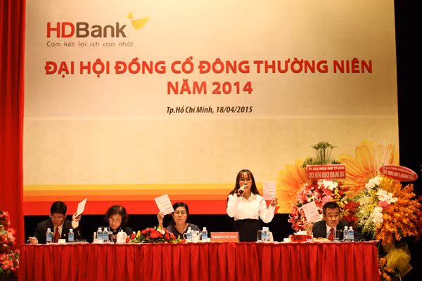 Tiên phong hội nhập, HDBank ghi dấu một năm sôi động ảnh 1