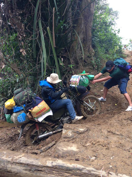 Đừng đùa với đàn bà đẹp Tà Năng… ảnh 3