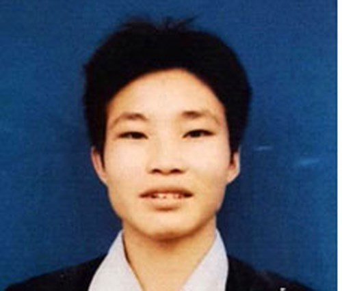 Bắt giữ Đặng Văn Hùng, nghi phạm sát hại dã man 4 người ở Yên Bái ảnh 2