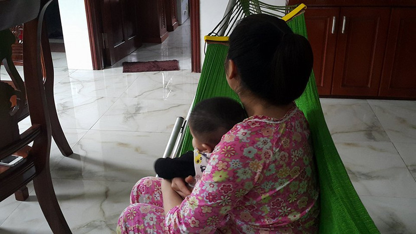 Không có cơ sở để xử lý nữ giúp việc bị tố bạo hành cháu bé 4 tháng tuổi ảnh 1