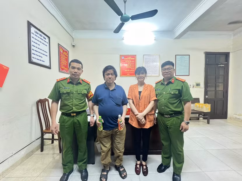 Công an phường Trung Liệt giúp người đàn ông đi lạc đoàn tụ với gia đình