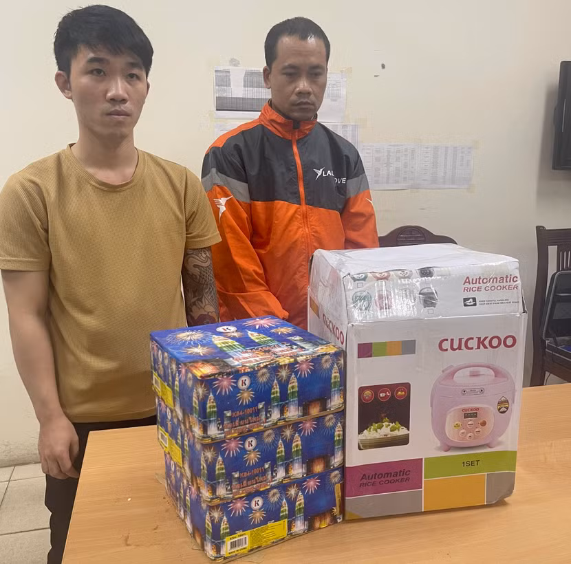 Hai đối tượng cùng số tang vật bị thu giữ