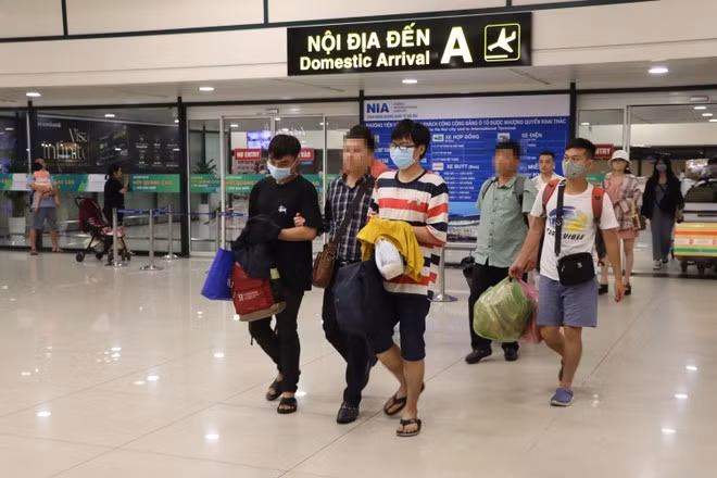 Nhóm đối tượng bị bắt giữ