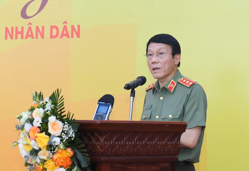 Thượng tướng Lương Tam Quang, Ủy viên Trung ương Đảng, Thứ trưởng Bộ Công an phát biểu tại buổi lễ