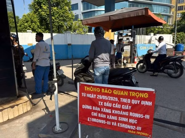 antdvn-ban-xang.jpg