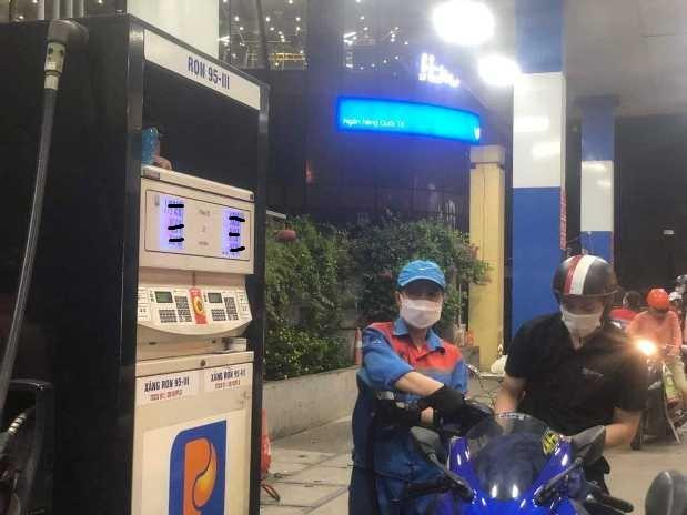 Nhiều biện pháp đảm bảo xăng dầu các tháng cuối năm Nhiều biện pháp đảm bảo xăng dầu các tháng cuối năm