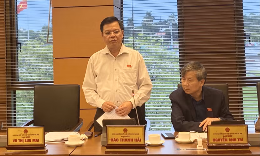 Đại biểu Đào Thanh Hải tham gia thảo luận chiều 2-11