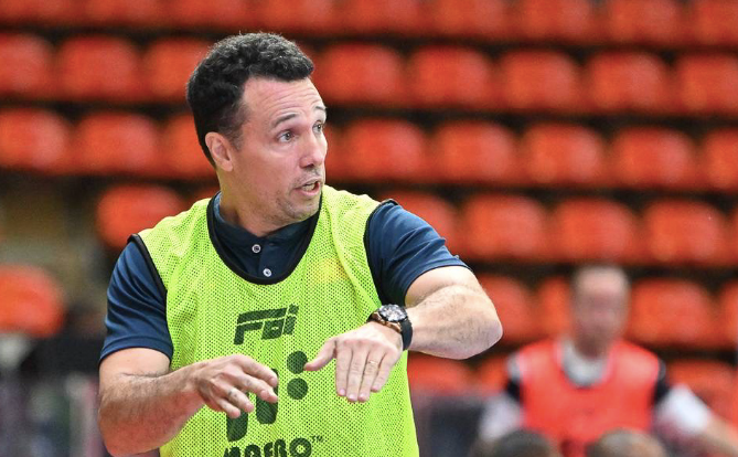 HLV Giustozzi Diego Raul có nhiều thử nghiệm quan trọng HLV Giustozzi Diego Raul có nhiều thử nghiệm quan trọng