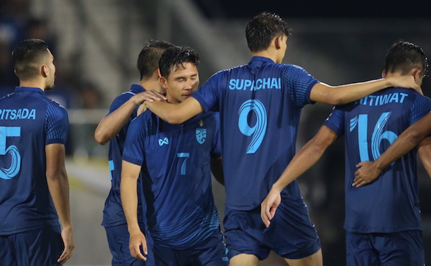 Cầu thủ Thái Lan thất vọng khi lỡ hẹn trận chung kết King's Cup trên sân nhà Cầu thủ Thái Lan thất vọng khi lỡ hẹn trận chung kết King's Cup trên sân nhà